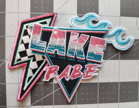 Lake Babe Retro Iron-On PATCH: Single Patch